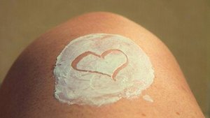 Sonnencreme richtig auftragen