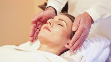 Reiki &ndash; Heilung durch Handauflegen
