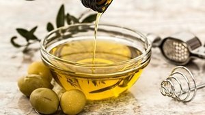 Kaltgepresste &Ouml;le &ndash; lecker und gesund