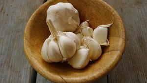Hausmittel gegen Knoblauchgeruch