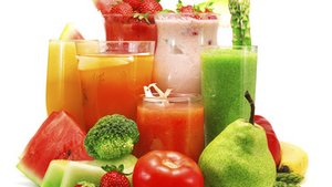 Smoothies &ndash; Fl&uuml;ssige Fr&uuml;chte, fl&uuml;ssiges Gem&uuml;se