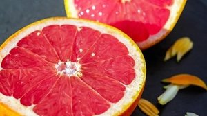 &Ouml;fters Grapefruit essen