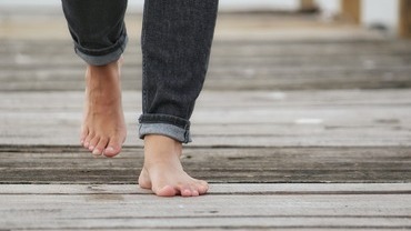 Earthing Earthing