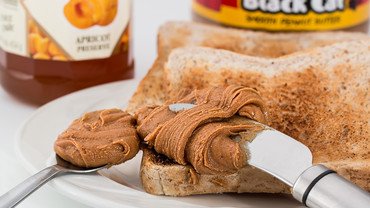 Erdnussbutter: gesund oder Kalorienbombe?